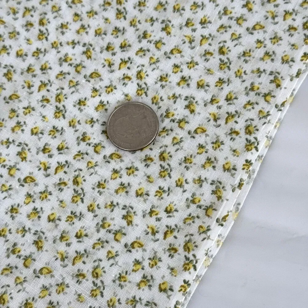 VTG Ditzy Yellow Rosebuds on White Fabric Cottagecore Grannycore Sewing BTY